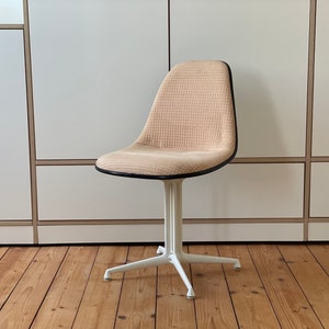 Rare! Original 1960s Vitra Charles & Ray Eames La Fonda Fiberglass Miller Chair Desk Chair Office Armchair