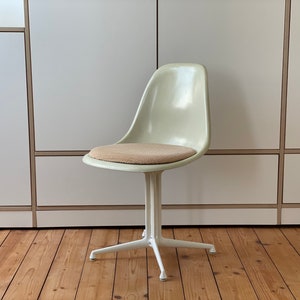 Rare! Original 1960s Vitra Charles & Ray Eames La Fonda Fiberglass Miller Chair Desk Chair Office Armchair