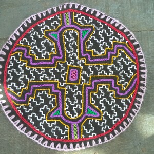Shipbo Shipibo Patch made by a Shipiba Tribeswoman in the Jungle Chaman Shipibo Art Shamanism