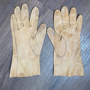 Leather gloves, driving gloves, vintage gloves, vintage leather gloves, ladies gloves, 1950s gloves, goodwood revival, brown leather gloves