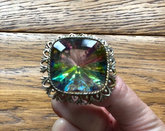 Vintage brooch, rainbow brooch, statement brooch, statement jewellery, iridescent brooch, iridescent jewellery, vintage jewellery