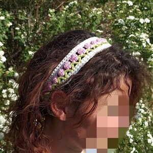 Fascia per capelli da donna. Uncinetto tesoro. Cerchietto con fiori all'uncinetto. Accessorio per capelli da ragazza. Sciarpa per capelli in cotone. Turbante a tulipano immagine 2