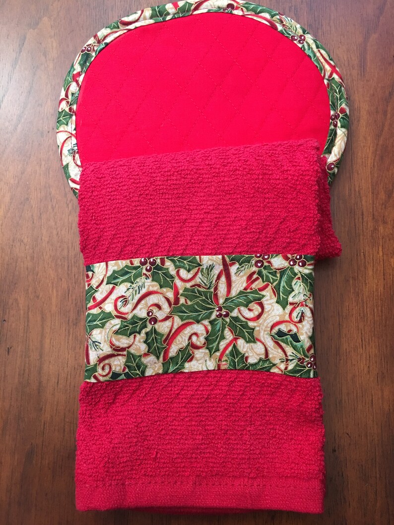 Merry Christmas To All Towel & Potholder Set main image 1
