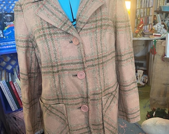Light Pink vintage Pendleton 100% virgin wool jacket, 60s wool women’s coat, small