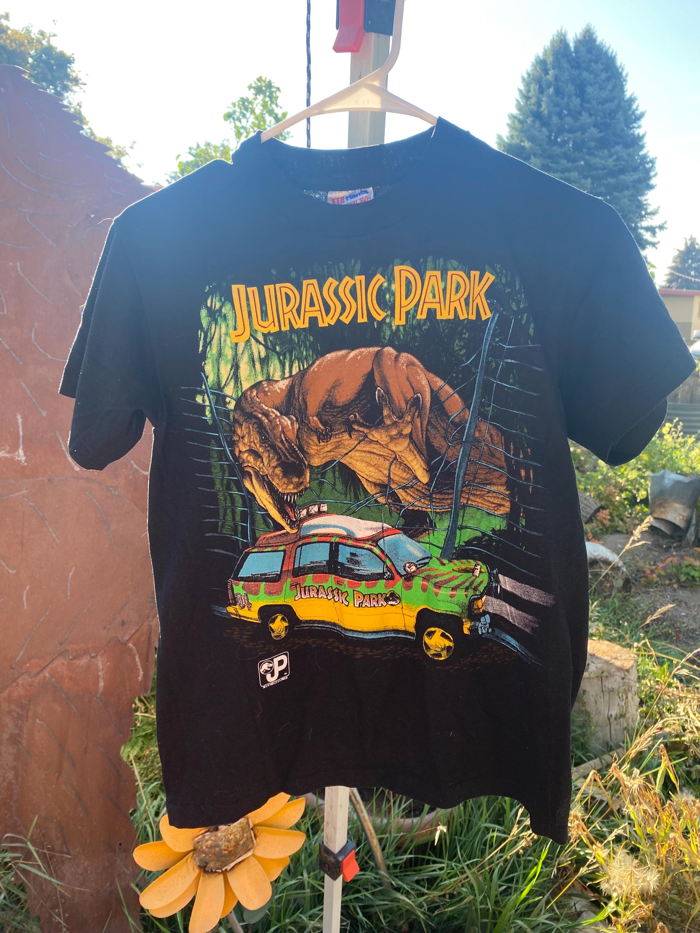 Vintage Jurassic Park Shirt Kids Large T Rex Attacking the Jeep