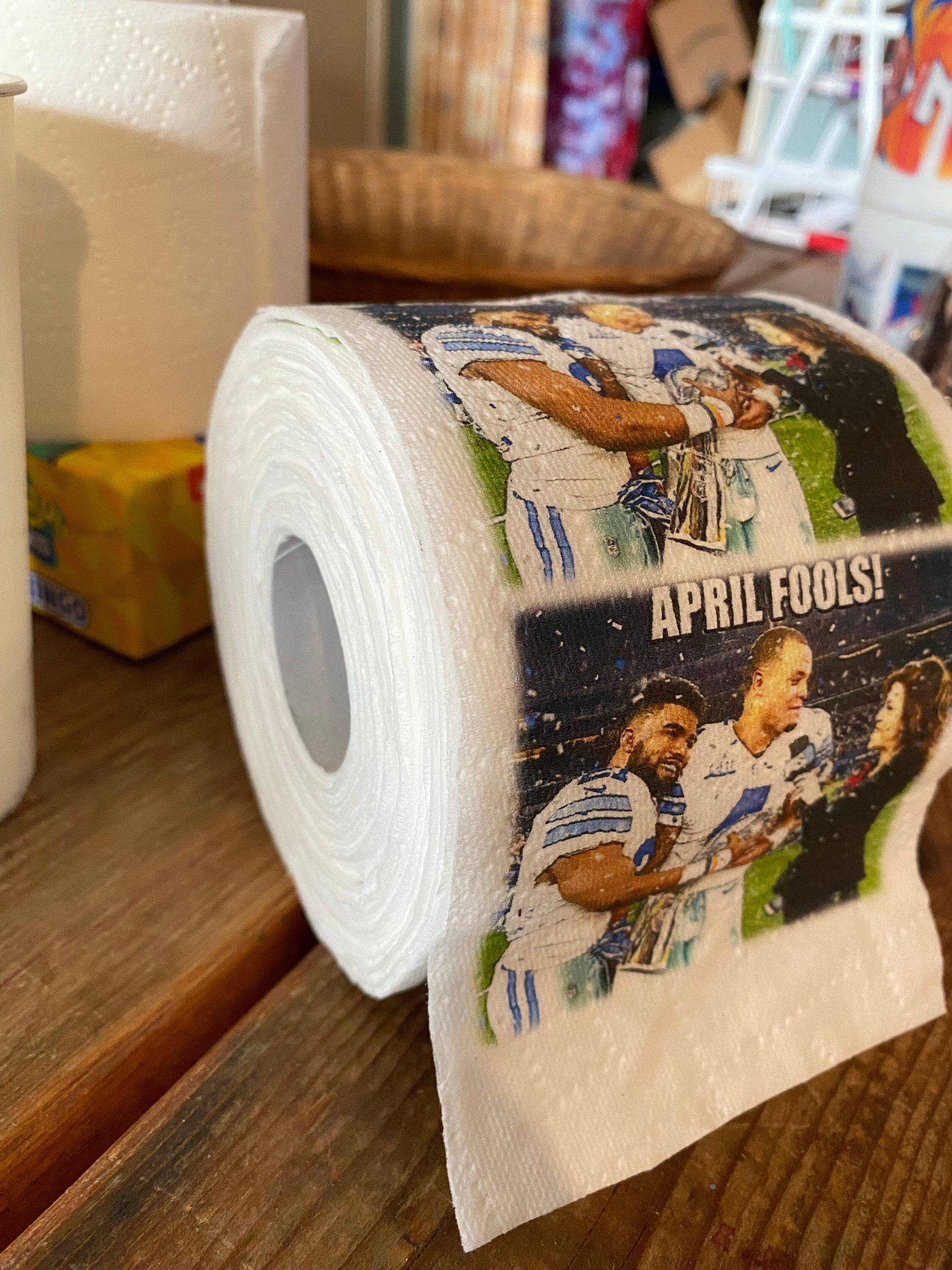 Dallas Toilet Paper – Sports Fan Toilet Paper, White, Unbranded Novelty Roll