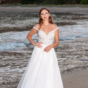 Off-the-shoulder A-lijn Boho Hippie trouwjurk, Boho Hippie trouwjurk, geometrische Lace strand bruid jurk, Boho hippie bruidsjurk