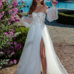 Sweetheart SexyA-line Wedding Dress , Detachable Puffy Long Sleeves Boho Bridal Gown, Bohemian Romantic Bride Dress, Romantic Wedding Dress