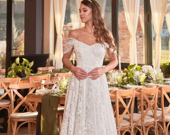 Vintage sweetheart off-the-shoulder cap sleeves a-line lace Wedding dress