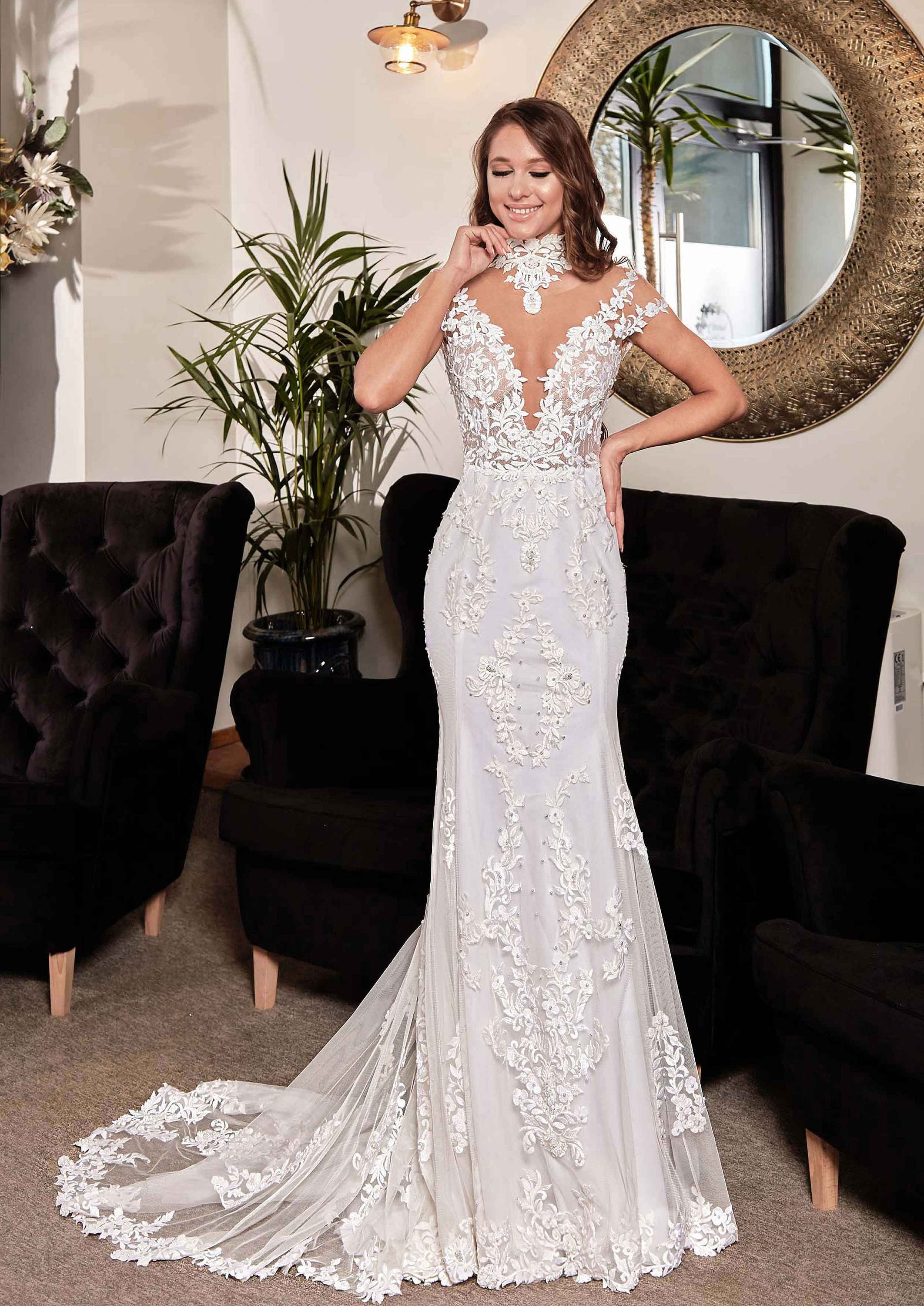 Unique Luxury Lace Long Train Mermaid Wedding Dress, Luxury Lace Mermaid  Long Train Bridal Gown, Exquisite Lace Mermaid Wedding Dress - Etsy