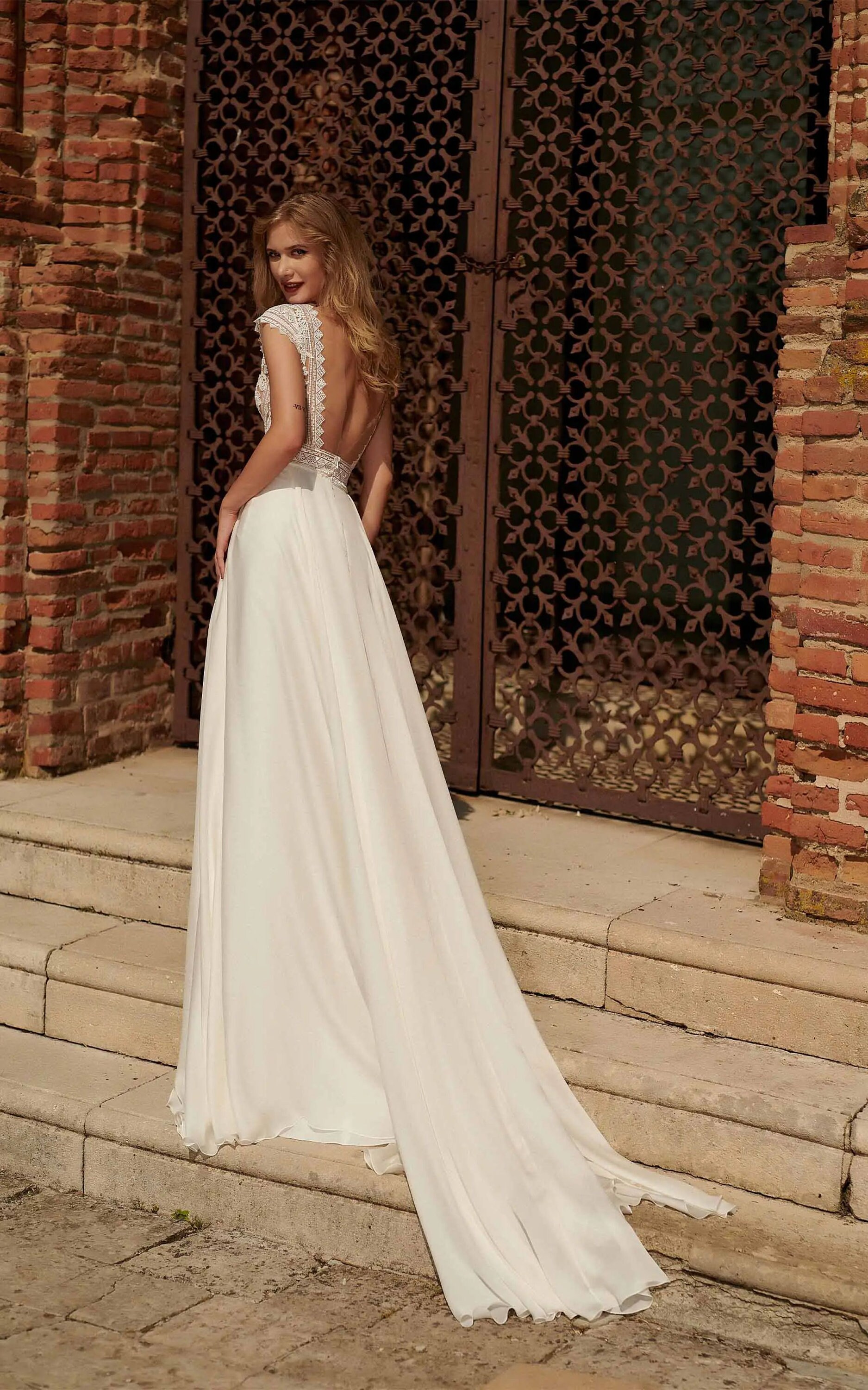 cream ruffle dress Smocked Mini Size:Child 2 ONLY Women's Christmas Print Dress,