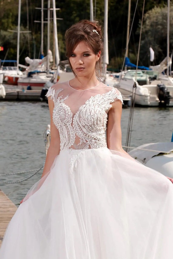 Amazing Lace Tulle Wedding Dress, Lace Fairy Bridal Gown, Exquisite Lace  Bodice Wedding Dress, Beach Wedding Dress, A-line Wedding Dress - Etsy  Norway