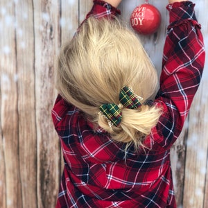 green tartan bow, festive hair bow, christmas bows, tartan headband, gold hair bows, baby headband, baby 1st christmas, gold glitter bow image 4