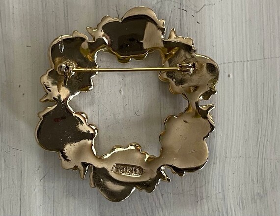 Monet Vintage Brooch - image 3