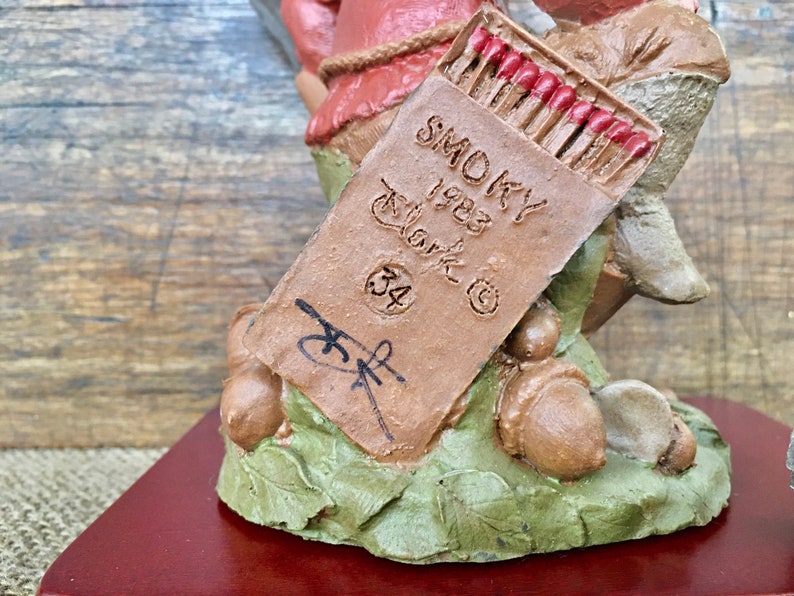 1983 Tom Clark Gnome Artist Signed \u201cSmoky\u201d