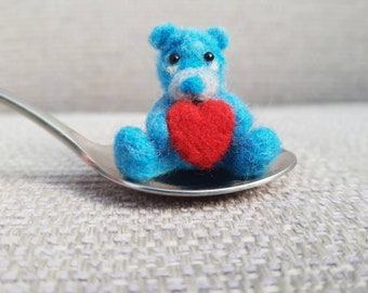 Miniature Bear, Blythe doll Bear, needle felted Bear