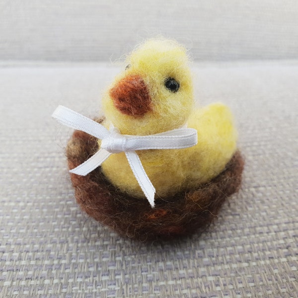Chick in nest, needle felted Chick, Easter gifts, Easter decor