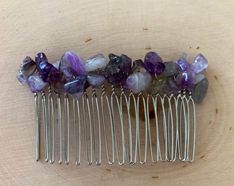 Amethyst hair comb Gemstone comb Purple Crystal Wedding comb Bridal hair piece Decorated comb Wedding headpiece Genuine stone comb