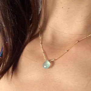 Dainty aqua chalcedony pendant necklace, 14kgf gold filled chain, simple blue gemstone†a necklace, March birthstone, positive healing energy