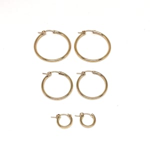 14K gold filled hoop earrings, huggie hoops, everyday earrings, tarnish free earrings, small hoop earrings, simple earrings, gift for her