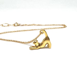 Tiny cat necklace, 14k gold cat pendant necklace, handmade cat jewelry for cat lovers, teeny tiny cat necklace, kitty charm necklace