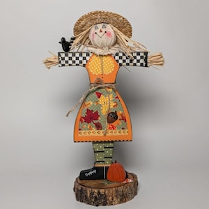 SCARECROW 立春 Amazon.com: Harvest Scarecrow - Halloween, Autumn Statue