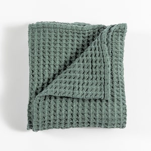 Waffle baby blanket - balsam green