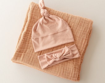 Canyon blanket sets - classic muslin swaddle plus bow or hat