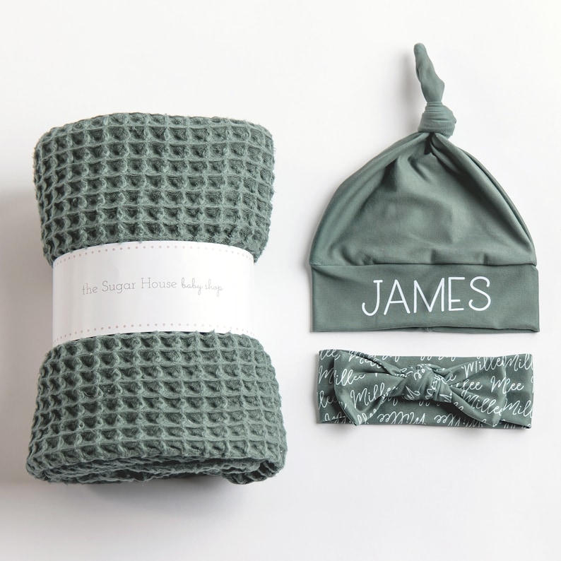Balsam Waffle Baby Blanket Set with personalized hat or bow image 1