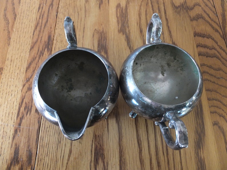 Wm Rogers Silver Plate Teapot With Sugar Bowl And Creamer image 5