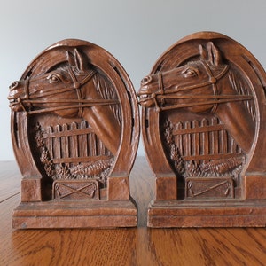 Vintage Orna Wood Horse Shoe And Horse Head Equestrian Bookends