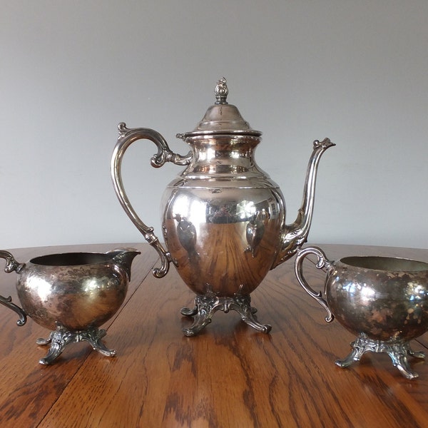 Wm Rogers Silver Plate Teapot With Sugar Bowl And Creamer