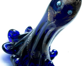 Unusual Isle of Wight Sculptured Glass Sealife Octopus Quirky ButtPlug Shape Ornamental Blue with Gold & Silver Flake Paperweight Ornament