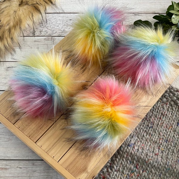 Snap On Faux Fur Pom Pom, Removable Hat Poms
