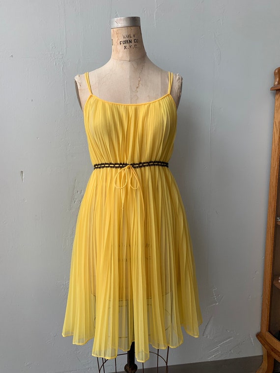 1960s 60s Vintage Bright Yellow Pleated Babydoll … - image 1