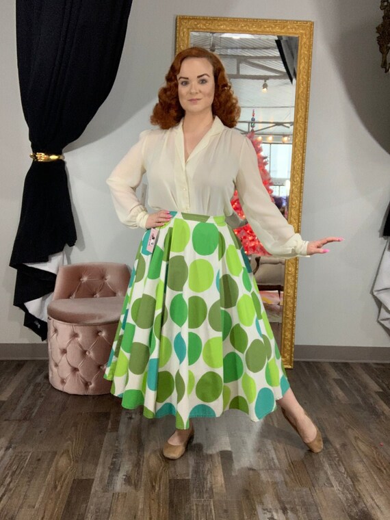1950s Vintage Green Polka Dot Full Circle Skirt