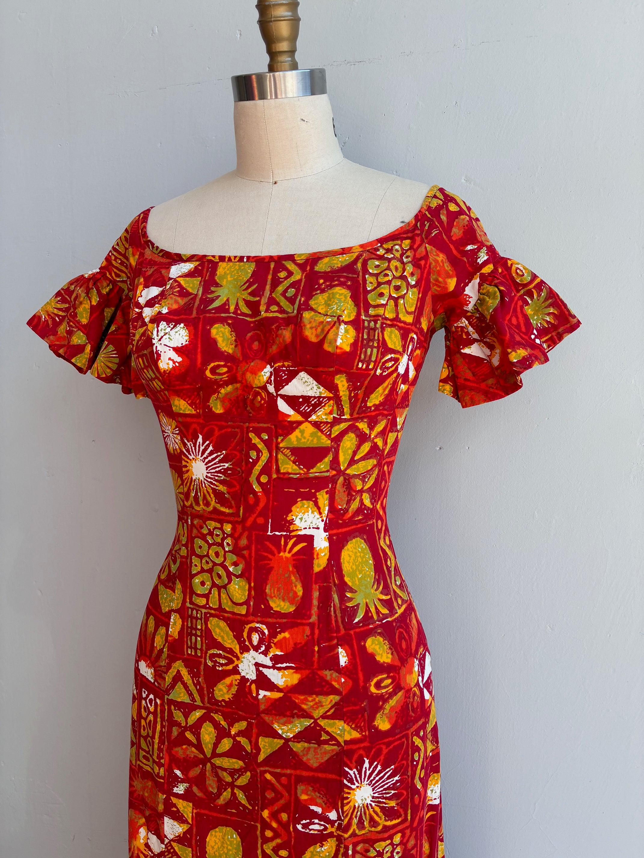 1950s 50s Vintage Red Hawaiian Novelty Print Holomuu Dress by Alfred ...