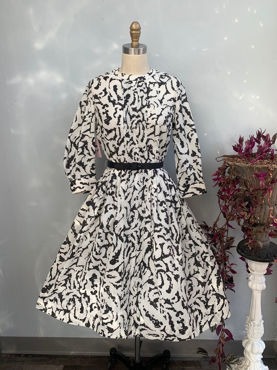 1950s 50s 1960s 60s Vintage Black White Zebra Anim