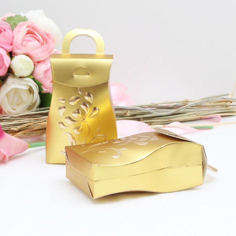 25Pcs Vase Shape Flower Wedding Favors Box Candy Box White And Golden Paper Gift Box For Wedding And Party