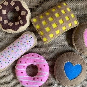 Felt food,Play kitchen,Play food, fake food,Toy food,Play cafe,Gift for kids,Kids bakery,Play shop,felt donut,photo props,children toys