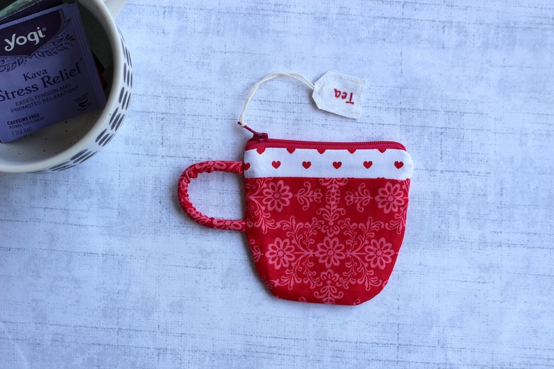 Earbud Pouch Small Zipper Pouch Gift For Mom Coin Purse Love Gift For Her Teacup Pouch Red Floral Hearts Tea Gift Best Friend Gift