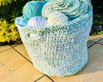 Meerschaum und Salbei Häkelkorb