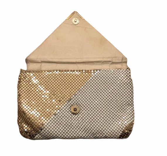 Vintage White and gold metallic clutch - image 3