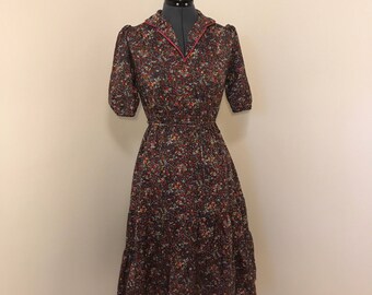1970s vintage floral day dress