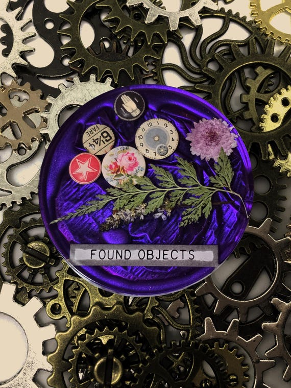 4 × 2 inch coaster Found Objects buttons dried flowers paperweight bumpers 2 inchs deep