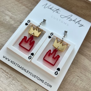 Kpop I-DLE Queencard Acrylic Earrings, GIDLE Neverland Merch