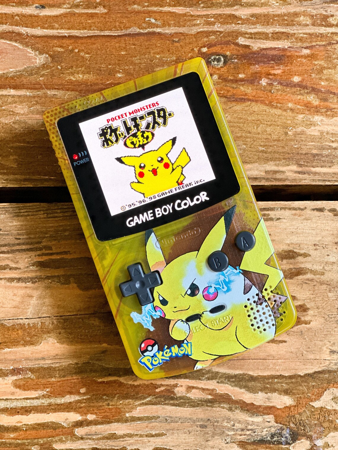 Nintendo Game Boy Color GBC AMOLED Q5 Backlit OLED Lcd Pokemon Pikachu Premium Uv Printed System with Display Box, foto 1 di 5