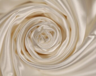 Polyester Satin Creme Stoff (Rest-330cmx140cm) Stoff Reststoff Schnittstoff Modestoff Kleidung Bastelbedarf