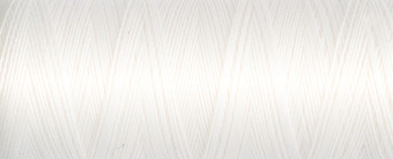 Premium Gutermann Thread Sew-All Thread: 500m White 800 100% Polyester image 2