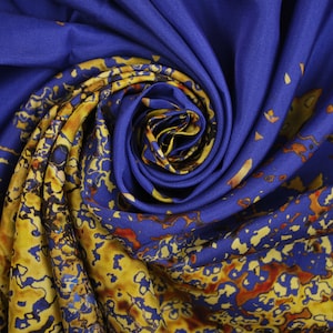 Polyester Stoff Muster Stoff Blauer Stoff Splatter Stoff Mode Stoff Vintage Bekleidung Textil Stoffmuster vorhanden Basteln